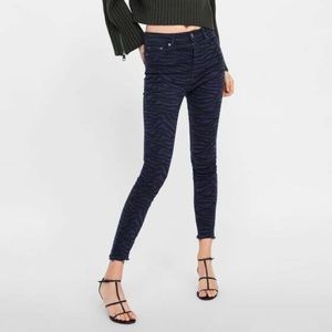 NWT Zara Woman The High Waist Black and Blue Zebra Print Skinny Jeans Size 2